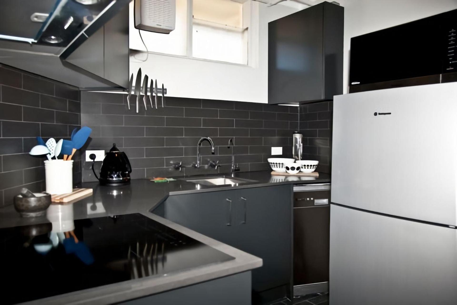 Apartment Seaside Serenity Stunning Views In Maroubra Sydney